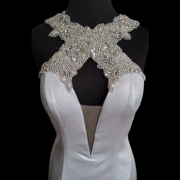 Vienna Prom Halter Bodycon Short Dress - Picture 5 of 8